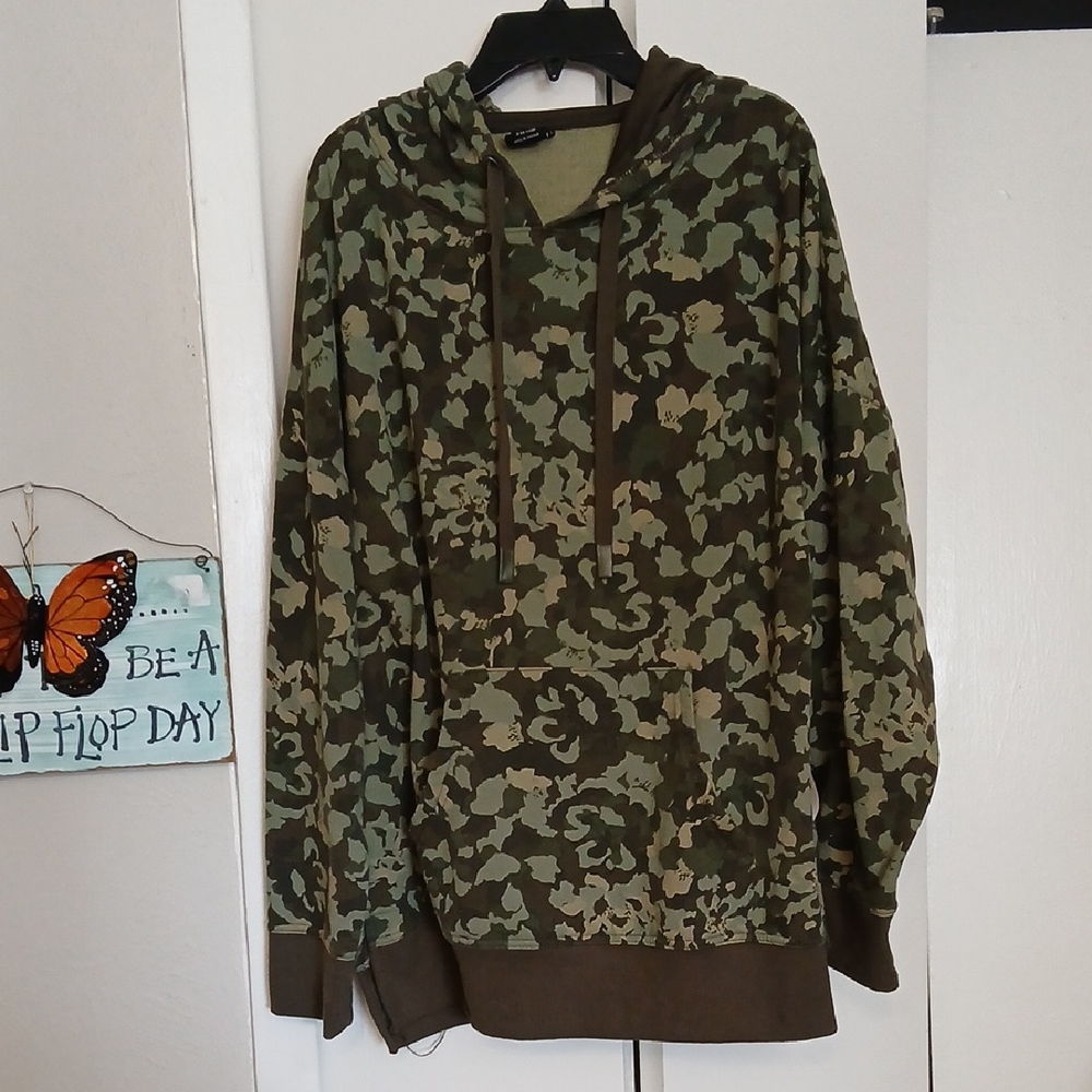 Athletic Works Green Camouflage Hoodie